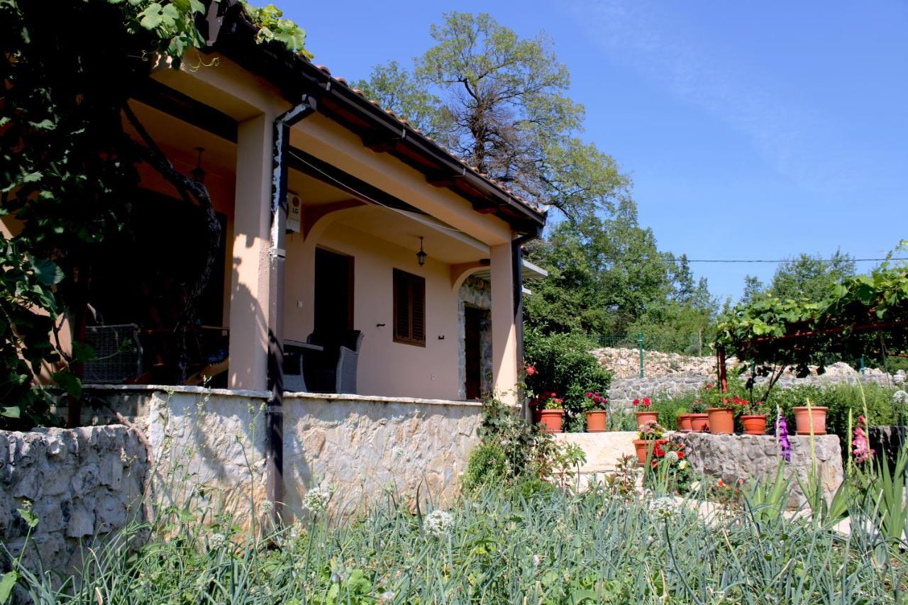 Holiday Home Gazevic Virpazar Zewnętrze zdjęcie